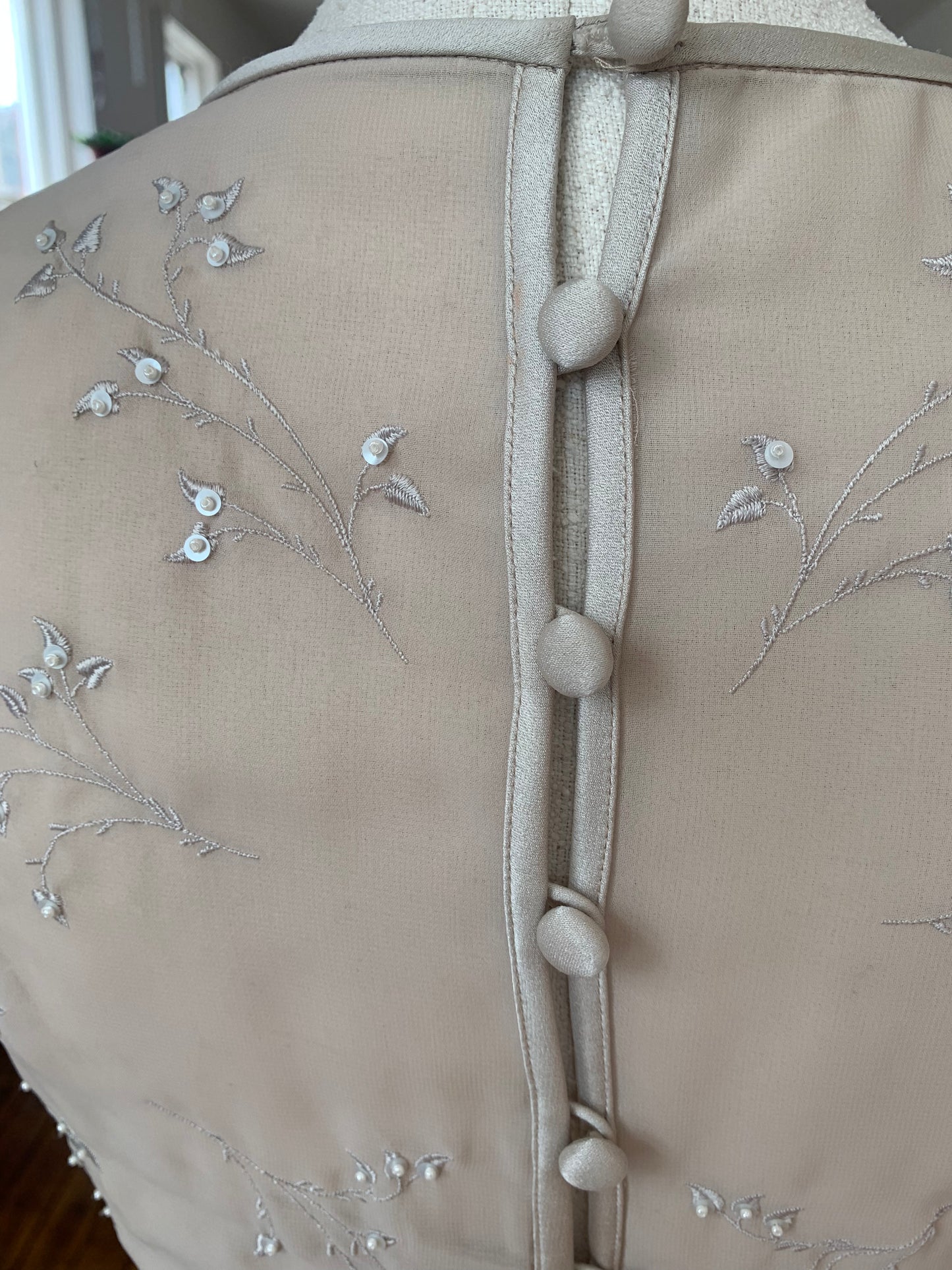 Donna Ricco Short Formal Dress