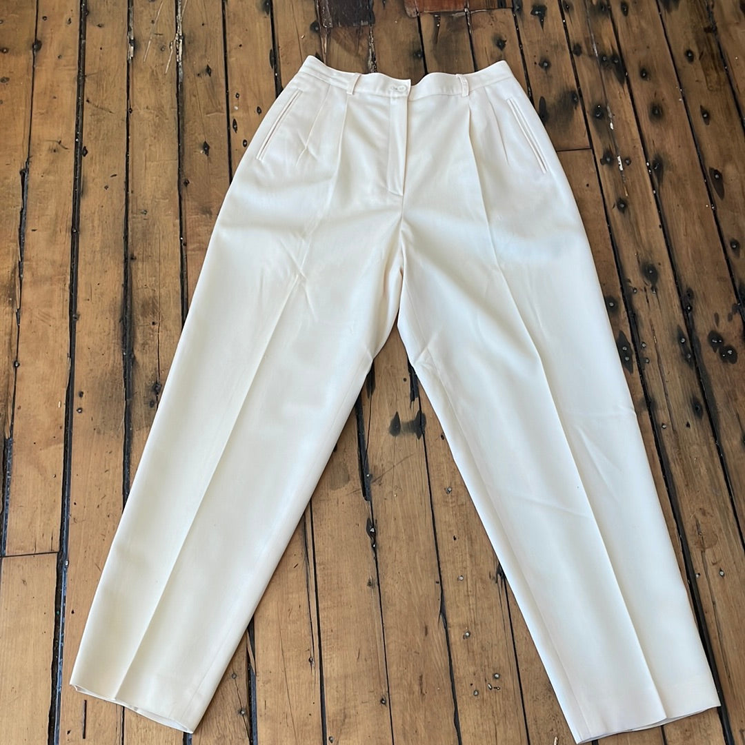 Liz Claiborne Pleated Winter White Pant