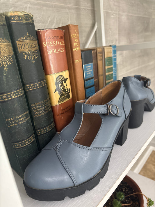 Dadawen light blue Mary Janes — vintage-style strap shoes