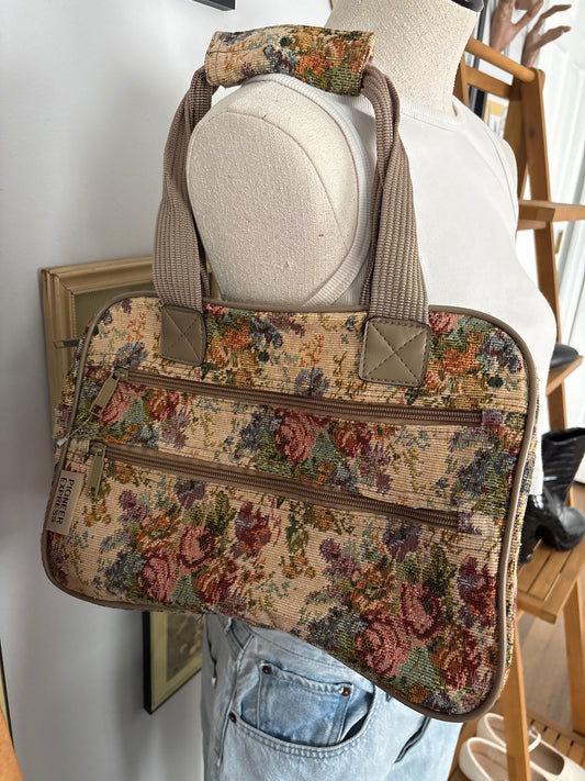 Pioneer Express Vintage Carpet bag