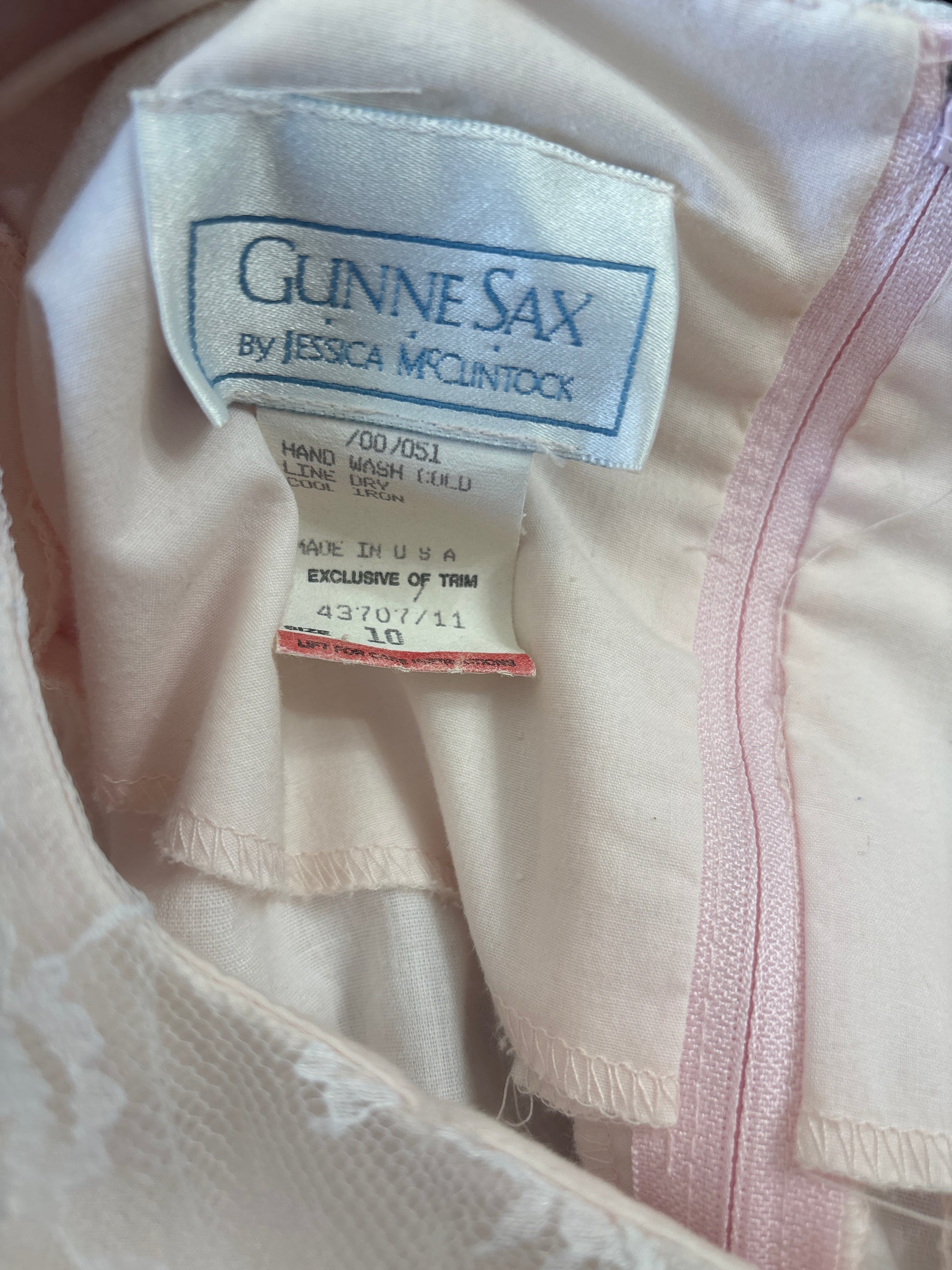 Vintage Gunne Sax tea length prairie dress in pink with lace, view 5