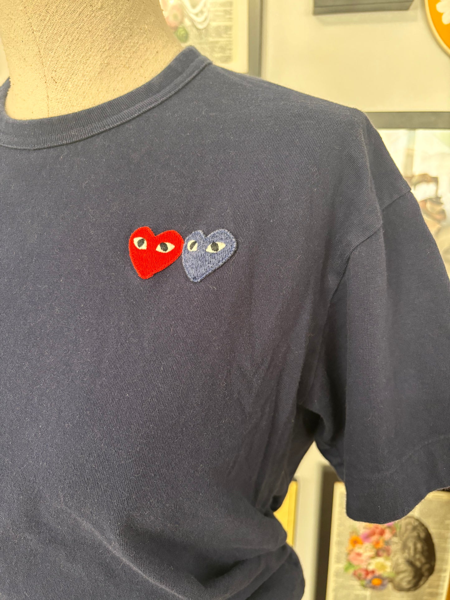 Comme des Garcons PLAY heart logo tee in size large — view 3