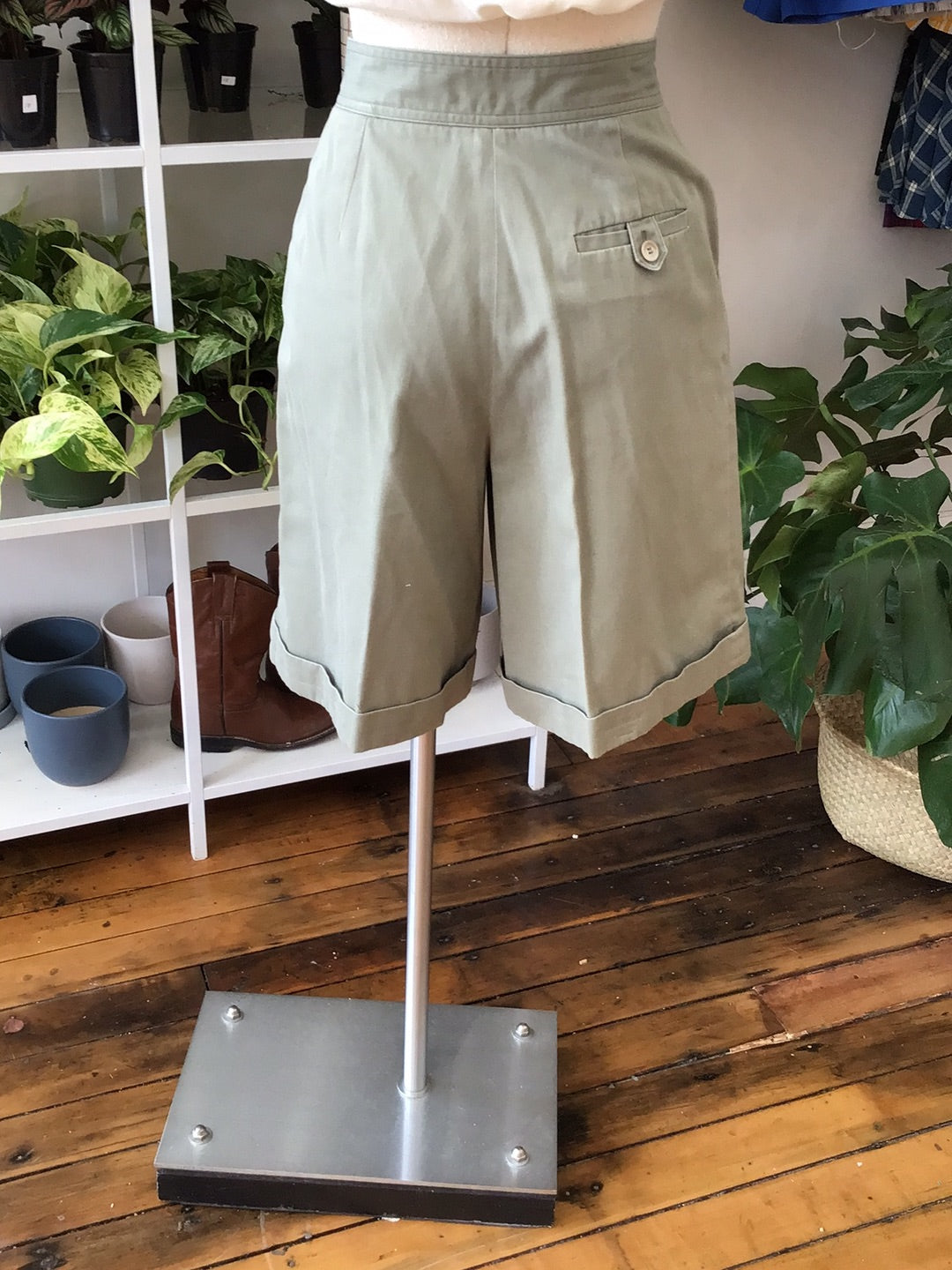 J.G. Hook khaki pleated shorts