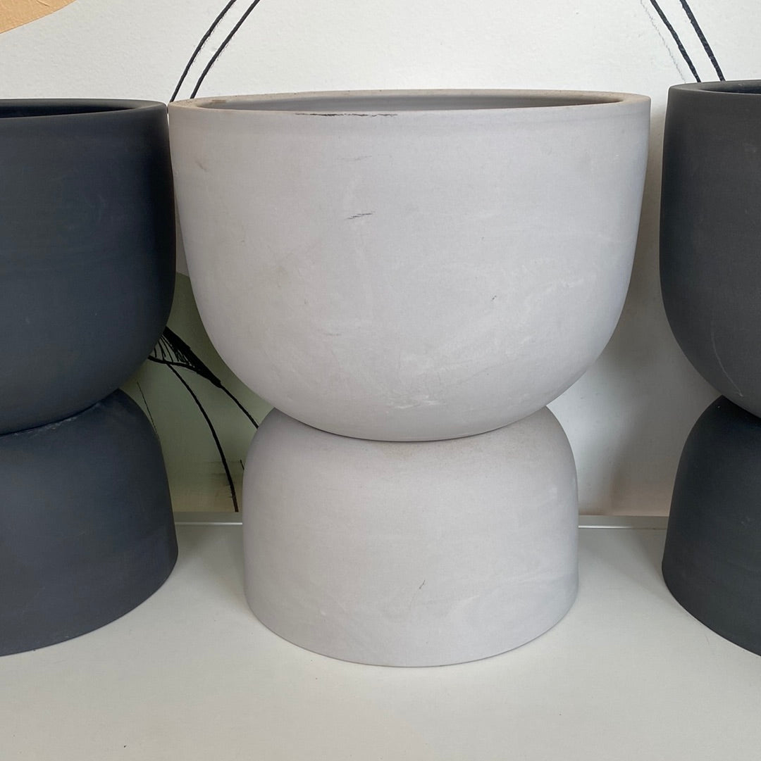 Light Grey Angus & Celeste 8” Ceramic Pot